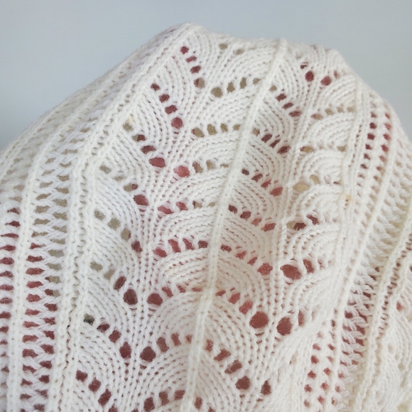 Forever 21 cream knit beanie hat - Picture 2 of 5